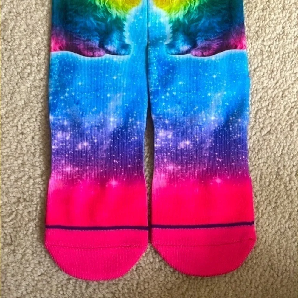 Brand New Hallmark Toe of A Kind Colorful Rainbow Unicorn Kitten Crew Socks
